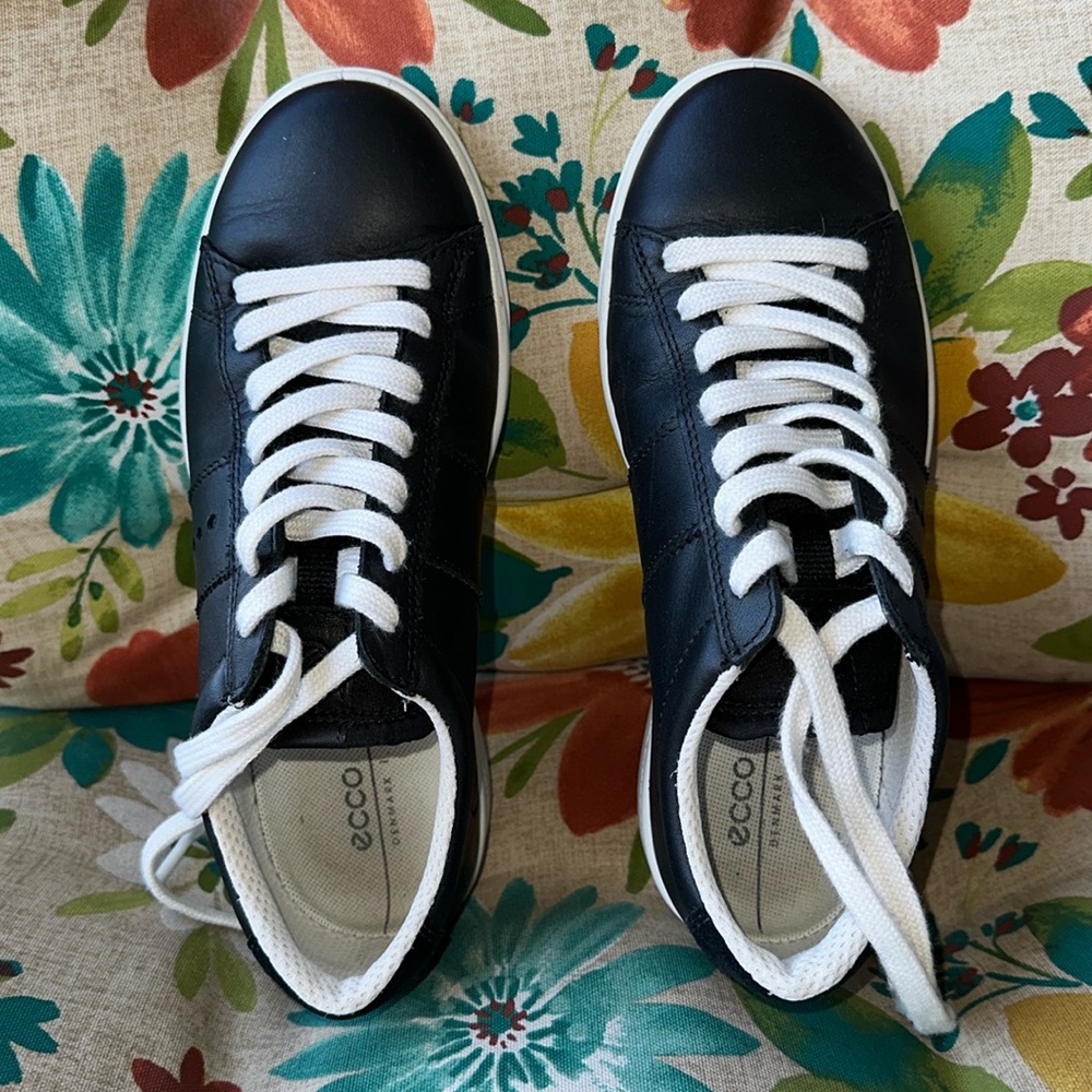 Black Ecco Level Up Sneaker